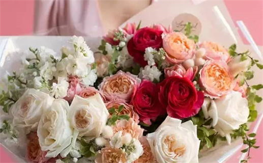 2000年是什么命(2000年是什么命五行属什么命)