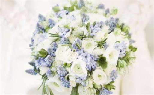 7月份生孩子黄道吉日(7月份生小孩黄历吉日查询)