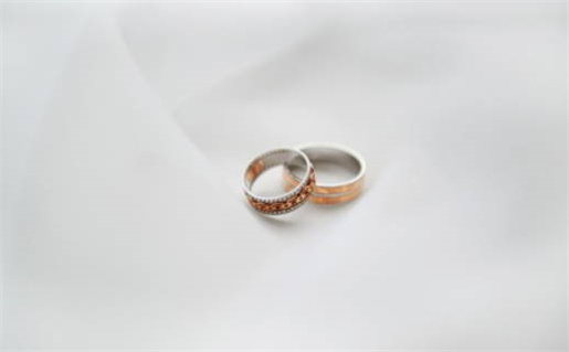 男生龙凤眼是什么命(男生龙凤眼是什么命格)