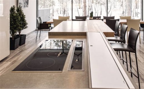 今天农历二〇二六年四月初二黄历乔迁不适宜吗,乔迁吉日