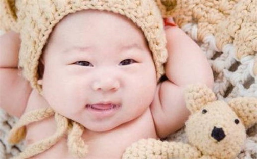 刘姓男宝宝起名必看：2026年04月17日生辰八字喜用神与取名建议