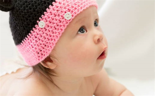 孙姓2026/04/18出生女宝宝起名全攻略：名字推荐与禁忌字分析