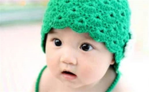 陈姓2026/05/04出生女宝宝起名全攻略：名字推荐与禁忌字分析