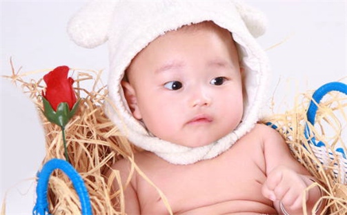 胡姓男宝宝名字大全：300个稳重大气的好名字