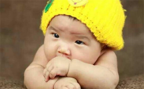 胡姓女宝宝取名大全：2026年07月19日出生的宝宝名字推荐