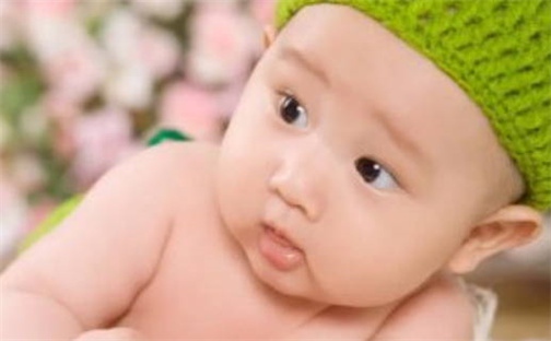 如何给2026年07月13日出生的吴姓男宝宝起个好名字？专业分析与建议